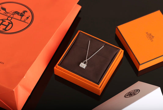 Hermes Necklace Lock Design