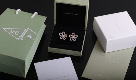 Van cleef Flower Lace Earing